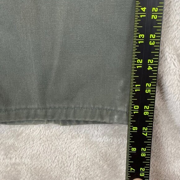 Dockers Men's Pants Size 35x26 Chino Classic Pleated Straight Leg Casual Green - Picture 3 of 10